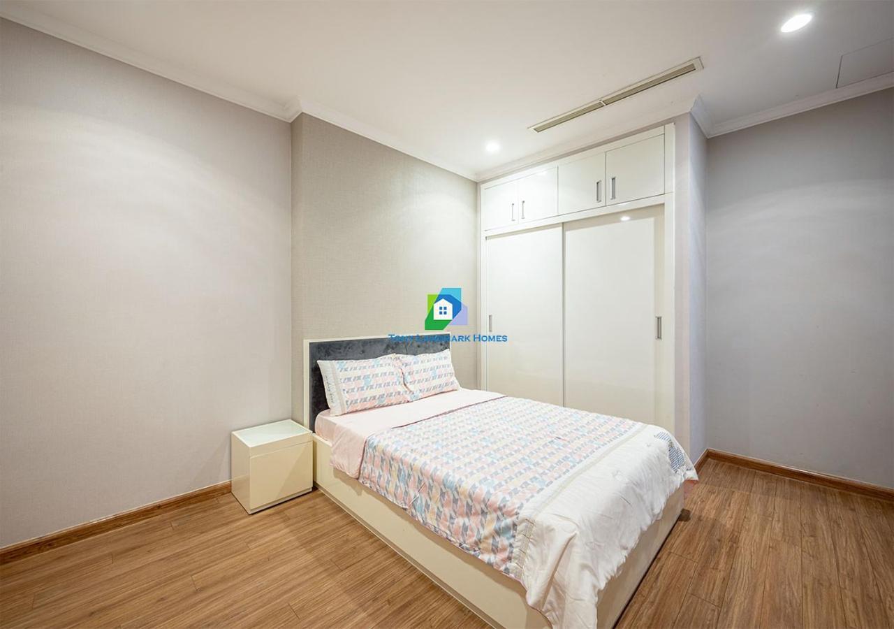 Apartment The Vinhomes - The Buildings Nearby Landmark 81