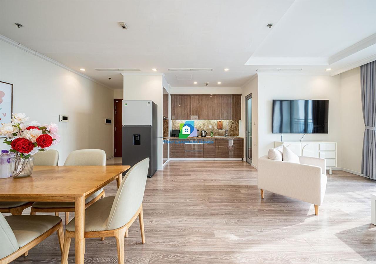 The Vinhomes - The Buildings Nearby Landmark 81 Apartment