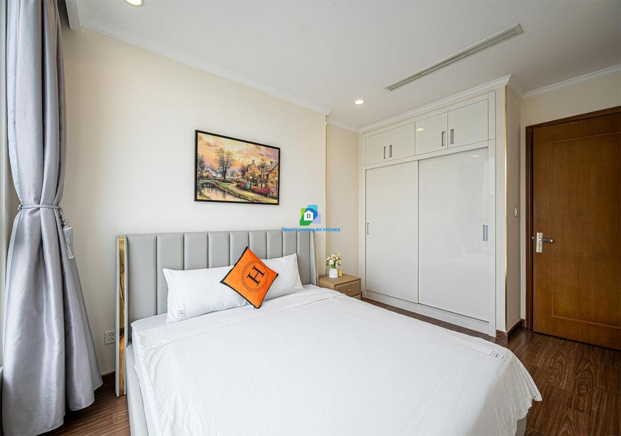 Apartment The Vinhomes - The Buildings Nearby Landmark 81