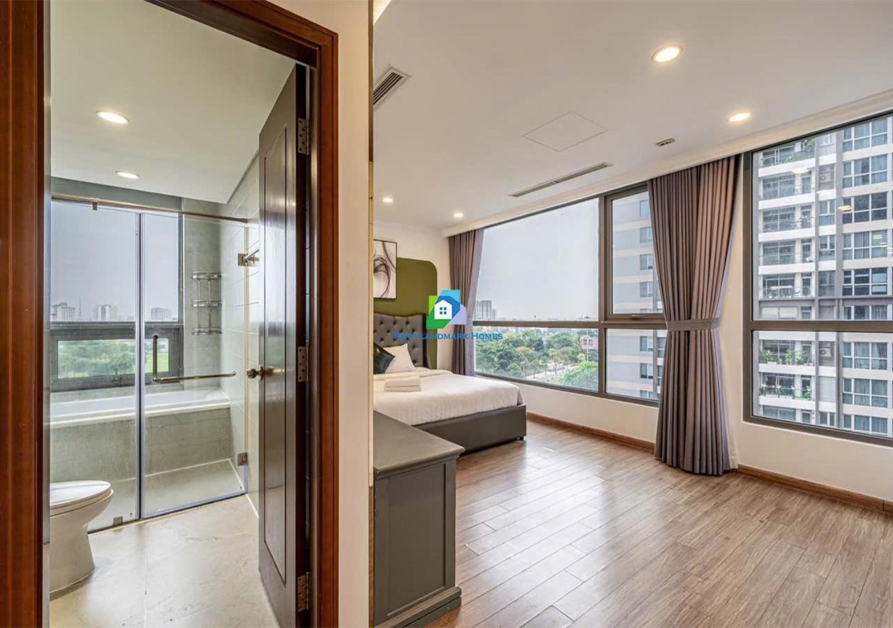 The Vinhomes - The Buildings Nearby Landmark 81 Căn hộ *