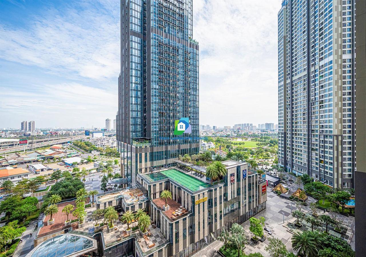 The Vinhomes - The Buildings Nearby Landmark 81 Căn hộ TP. Hồ Chí Minh