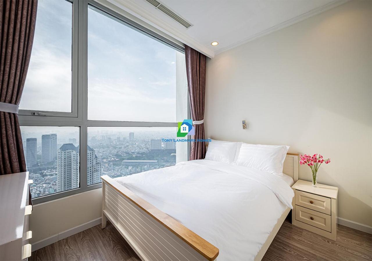 The Vinhomes - The Buildings Nearby Landmark 81 *