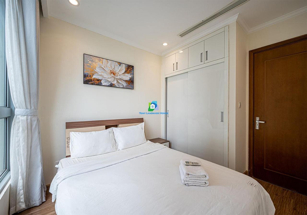 The Vinhomes - The Buildings Nearby Landmark 81 Căn hộ *
